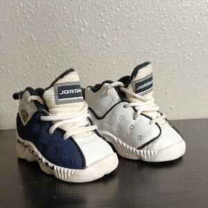 Jordan Kids Shoes - Navy and White